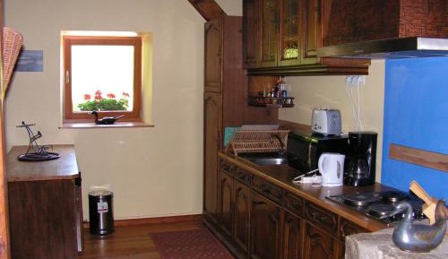 Two-Bedroom Apartment (4 Adults)