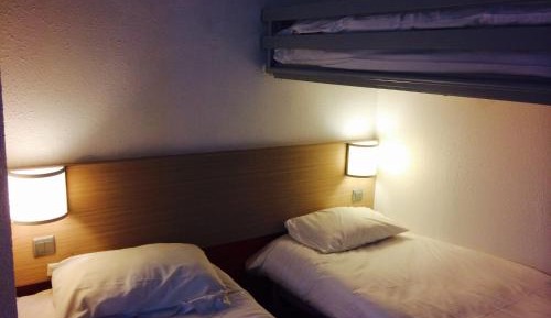 Basic Triple Room