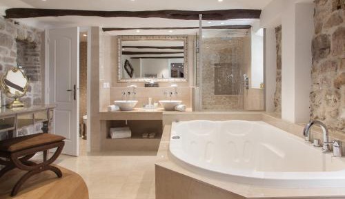 Elegance Double Room