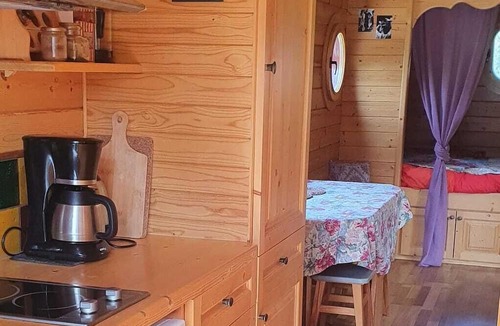 Sedeilhac House | Homerez - Beautiful bungalow for 4 ppl. with terrace at Sédeilhac