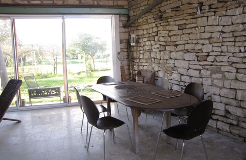 Ancy-le-Franc House | Haus "Les Moinillons" mit privatem Pool by Interhome