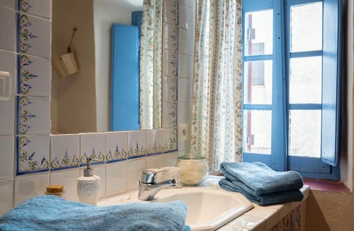 Village Apartment | La Galinette - Double Room with Ocean View