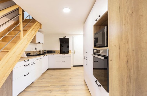 Argeles Gazost Apartment | L'oiseau Bleu Apartment 3-star rating