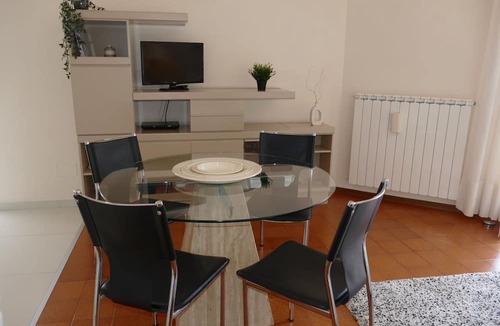 Santo Stefano al Mare Apartment | Beautiful apartment for 4 guests with WIFI and balcony