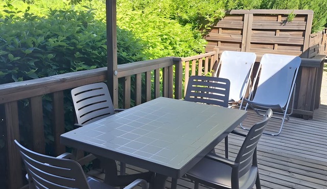 Super Venus 1 Mobile Home with Mountain View, Wi-Fi, and Air Conditioning